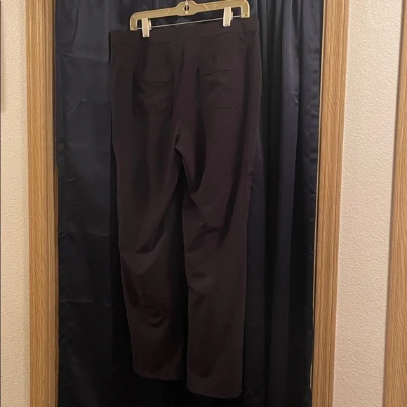 Women’s Zenergy by Chico’s black travel pant size 1.5 - Picture 6 of 7